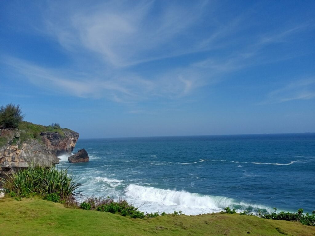 Panorama Laut Heha Ocean View