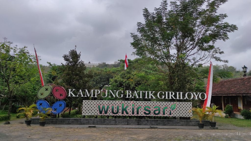 kampung batik giriloyo